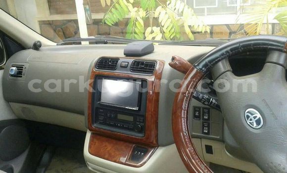 Buy Used Toyota Hiace Other Car in Bujumbura in Bujumbura Buy Used Toyota Hiace Other Car in Bujumbura in Bujumbura