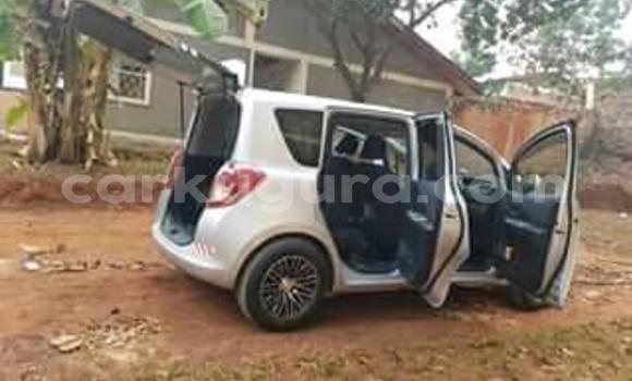 Buy Used Toyota Ractis Silver Car in Bujumbura in Bujumbura Buy Used Toyota Ractis Silver Car in Bujumbura in Bujumbura