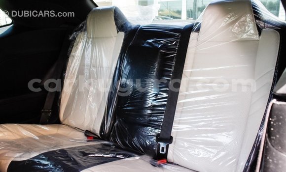 Buy Import Dodge Challenger Blue Car in Import - Dubai in Bujumbura Buy Import Dodge Challenger Blue Car in Import - Dubai in Bujumbura