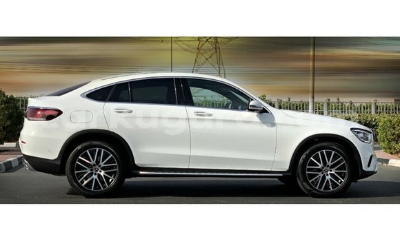 Nunua Imported Mercedes-Benz GLC Nyeupe Gari ndani ya Import - Dubai nchini Bujumbura Nunua Imported Mercedes-Benz GLC Nyeupe Gari ndani ya Import - Dubai nchini Bujumbura