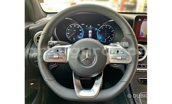 Nunua Imported Mercedes-Benz GLC Nyeupe Gari ndani ya Import - Dubai nchini Bujumbura Nunua Imported Mercedes-Benz GLC Nyeupe Gari ndani ya Import - Dubai nchini Bujumbura