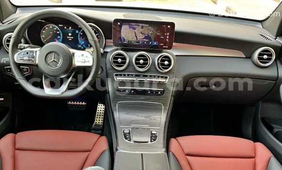 Nunua Imported Mercedes-Benz GLC Nyeupe Gari ndani ya Import - Dubai nchini Bujumbura Nunua Imported Mercedes-Benz GLC Nyeupe Gari ndani ya Import - Dubai nchini Bujumbura