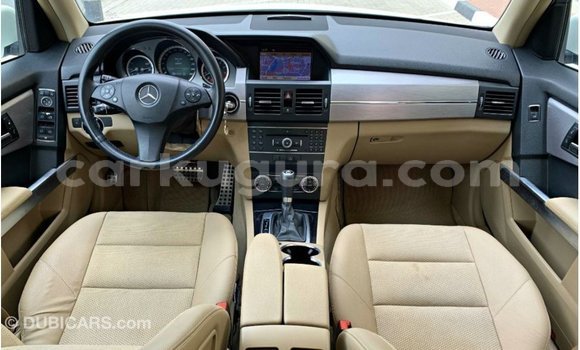 Nunua Imported Mercedes-Benz 190 Nyeupe Gari ndani ya Import - Dubai nchini Bujumbura Nunua Imported Mercedes-Benz 190 Nyeupe Gari ndani ya Import - Dubai nchini Bujumbura