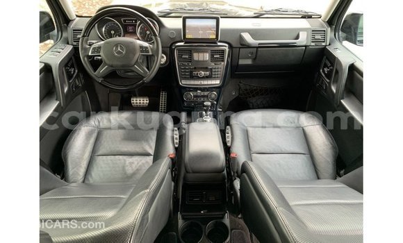 Buy Import Mercedes-Benz 190 Blue Car in Import - Dubai in Bujumbura Buy Import Mercedes-Benz 190 Blue Car in Import - Dubai in Bujumbura