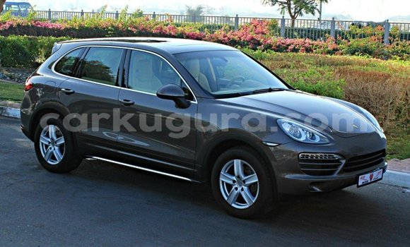 Acheter Import Voiture Porsche Cayenne Marron à Import - Dubai, Bujumbura