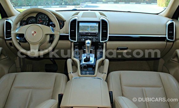 Nunua Imported Porsche Cayenne Brown Gari ndani ya Import - Dubai nchini Bujumbura Nunua Imported Porsche Cayenne Brown Gari ndani ya Import - Dubai nchini Bujumbura