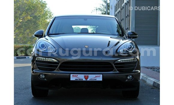 Nunua Imported Porsche Cayenne Brown Gari ndani ya Import - Dubai nchini Bujumbura Nunua Imported Porsche Cayenne Brown Gari ndani ya Import - Dubai nchini Bujumbura