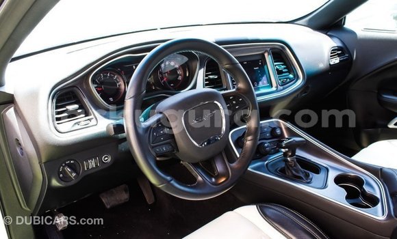 Buy Import Dodge Challenger White Car in Import - Dubai in Bujumbura Buy Import Dodge Challenger White Car in Import - Dubai in Bujumbura