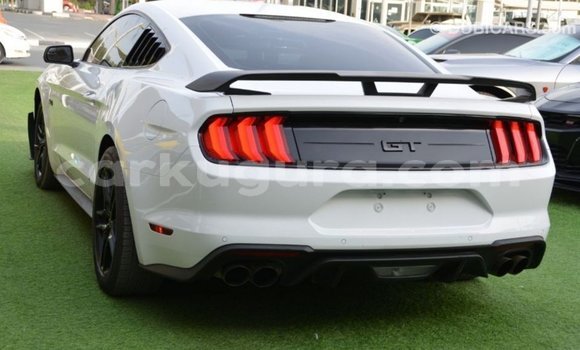 Buy Import Ford Mustang White Car in Import - Dubai in Bujumbura Buy Import Ford Mustang White Car in Import - Dubai in Bujumbura
