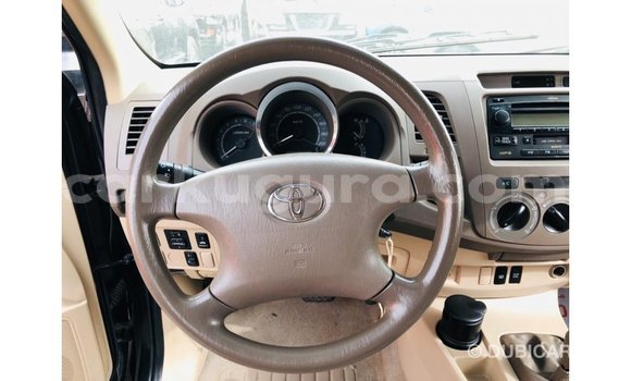Nunua Imported Toyota Fortuner Nyeusi Gari ndani ya Import - Dubai nchini Bujumbura Nunua Imported Toyota Fortuner Nyeusi Gari ndani ya Import - Dubai nchini Bujumbura