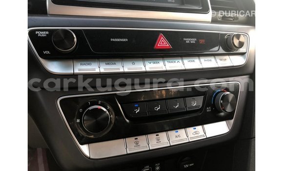 Acheter Import Voiture Hyundai Sonata Noir à Import - Dubai, Bujumbura Acheter Import Voiture Hyundai Sonata Noir à Import - Dubai, Bujumbura