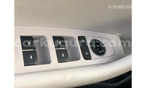 Acheter Import Voiture Hyundai Sonata Noir à Import - Dubai, Bujumbura Acheter Import Voiture Hyundai Sonata Noir à Import - Dubai, Bujumbura