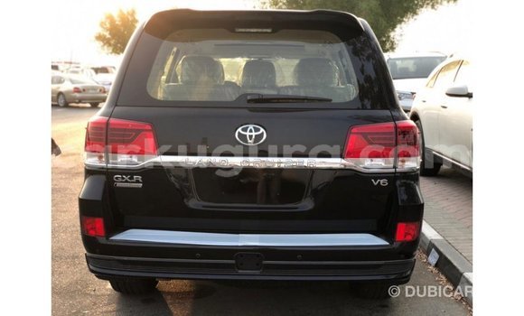 Acheter Import Voiture Toyota Land Cruiser Noir à Import - Dubai, Bujumbura Acheter Import Voiture Toyota Land Cruiser Noir à Import - Dubai, Bujumbura