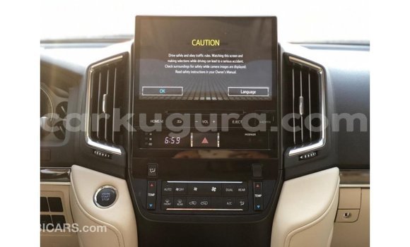 Acheter Import Voiture Toyota Land Cruiser Noir à Import - Dubai, Bujumbura Acheter Import Voiture Toyota Land Cruiser Noir à Import - Dubai, Bujumbura