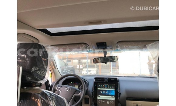 Acheter Import Voiture Toyota Prado Noir à Import - Dubai, Bujumbura Acheter Import Voiture Toyota Prado Noir à Import - Dubai, Bujumbura