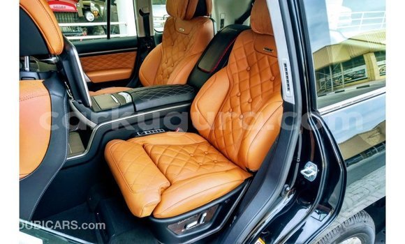 Nunua Imported Toyota Land Cruiser Nyeusi Gari ndani ya Import - Dubai nchini Bujumbura Nunua Imported Toyota Land Cruiser Nyeusi Gari ndani ya Import - Dubai nchini Bujumbura
