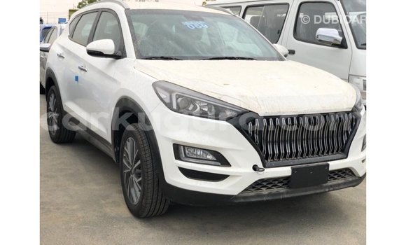 Buy Import Hyundai Tucson White Car in Import - Dubai in Bujumbura Buy Import Hyundai Tucson White Car in Import - Dubai in Bujumbura