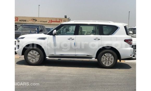 Buy Import Nissan Patrol White Car in Import - Dubai in Bujumbura Buy Import Nissan Patrol White Car in Import - Dubai in Bujumbura