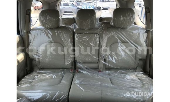 Buy Import Nissan Patrol White Car in Import - Dubai in Bujumbura Buy Import Nissan Patrol White Car in Import - Dubai in Bujumbura