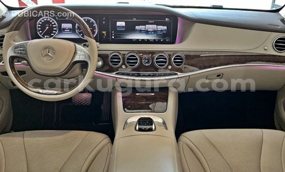 Buy Import Mercedes-Benz 190 Black Car in Import - Dubai in Bujumbura Buy Import Mercedes-Benz 190 Black Car in Import - Dubai in Bujumbura