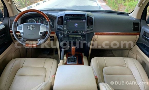 Buy Import Toyota Land Cruiser Other Car in Import - Dubai in Bujumbura Buy Import Toyota Land Cruiser Other Car in Import - Dubai in Bujumbura