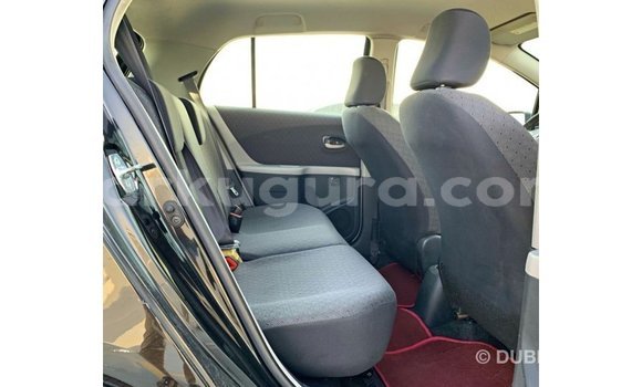 Nunua Imported Toyota Yaris Nyeusi Gari ndani ya Import - Dubai nchini Bujumbura Nunua Imported Toyota Yaris Nyeusi Gari ndani ya Import - Dubai nchini Bujumbura