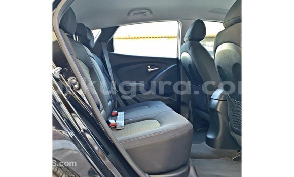 Nunua Imported Hyundai Tucson Nyeusi Gari ndani ya Import - Dubai nchini Bujumbura Nunua Imported Hyundai Tucson Nyeusi Gari ndani ya Import - Dubai nchini Bujumbura