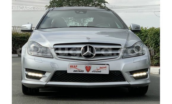 Buy Import Mercedes-Benz 190 Other Car in Import - Dubai in Bujumbura Buy Import Mercedes-Benz 190 Other Car in Import - Dubai in Bujumbura