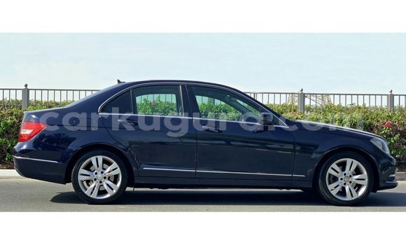 Buy Import Mercedes-Benz 200 Blue Car in Import - Dubai in Bujumbura Buy Import Mercedes-Benz 200 Blue Car in Import - Dubai in Bujumbura