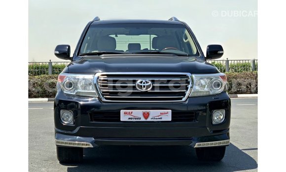Nunua Imported Toyota Land Cruiser Nyeusi Gari ndani ya Import - Dubai nchini Bujumbura Nunua Imported Toyota Land Cruiser Nyeusi Gari ndani ya Import - Dubai nchini Bujumbura