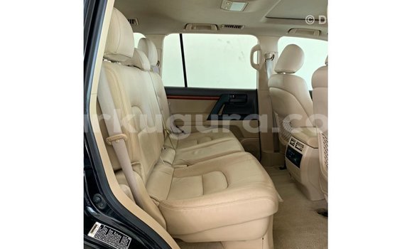 Nunua Imported Toyota Land Cruiser Nyeusi Gari ndani ya Import - Dubai nchini Bujumbura Nunua Imported Toyota Land Cruiser Nyeusi Gari ndani ya Import - Dubai nchini Bujumbura