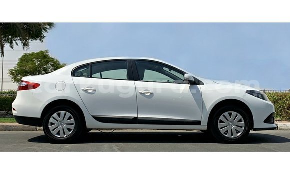 Buy Import Renault Fluence White Car in Import - Dubai in Bujumbura Buy Import Renault Fluence White Car in Import - Dubai in Bujumbura