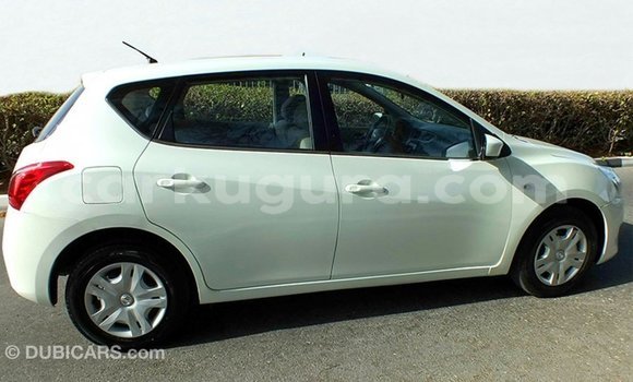 Buy Import Nissan Tiida White Car in Import - Dubai in Bujumbura Buy Import Nissan Tiida White Car in Import - Dubai in Bujumbura