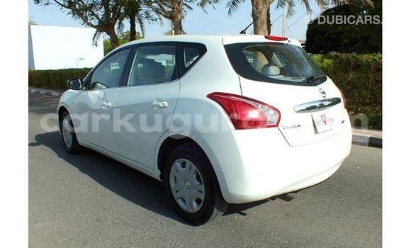 Buy Import Nissan Tiida White Car in Import - Dubai in Bujumbura Buy Import Nissan Tiida White Car in Import - Dubai in Bujumbura