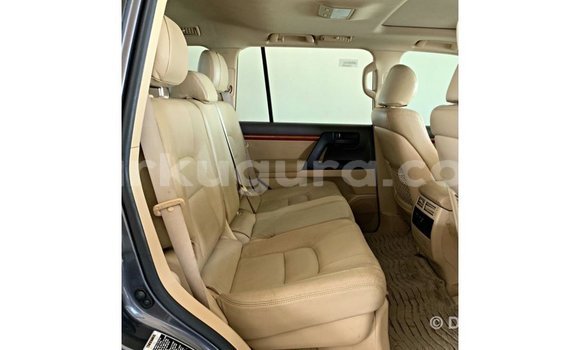 Buy Import Toyota Land Cruiser Other Car in Import - Dubai in Bujumbura Buy Import Toyota Land Cruiser Other Car in Import - Dubai in Bujumbura