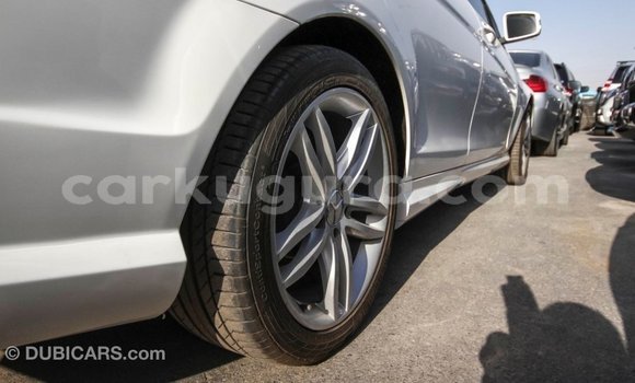 Buy Import Mercedes-Benz 200 White Car in Import - Dubai in Bujumbura Buy Import Mercedes-Benz 200 White Car in Import - Dubai in Bujumbura