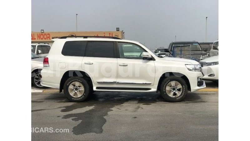 Big with watermark toyota land cruiser bujumbura import dubai 5327