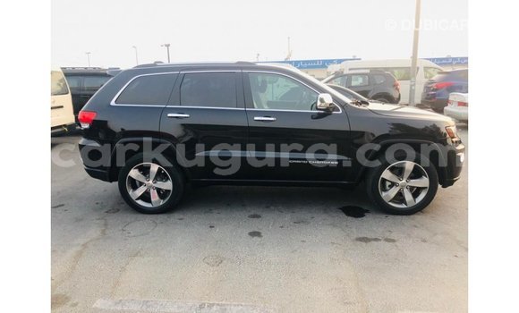Nunua Imported Jeep Grand Cherokee Nyeusi Gari ndani ya Import - Dubai nchini Bujumbura Nunua Imported Jeep Grand Cherokee Nyeusi Gari ndani ya Import - Dubai nchini Bujumbura