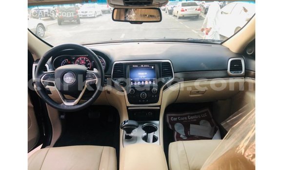 Nunua Imported Jeep Grand Cherokee Nyeusi Gari ndani ya Import - Dubai nchini Bujumbura Nunua Imported Jeep Grand Cherokee Nyeusi Gari ndani ya Import - Dubai nchini Bujumbura