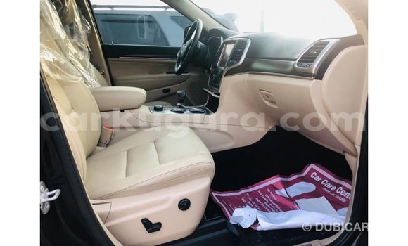Nunua Imported Jeep Grand Cherokee Nyeusi Gari ndani ya Import - Dubai nchini Bujumbura Nunua Imported Jeep Grand Cherokee Nyeusi Gari ndani ya Import - Dubai nchini Bujumbura
