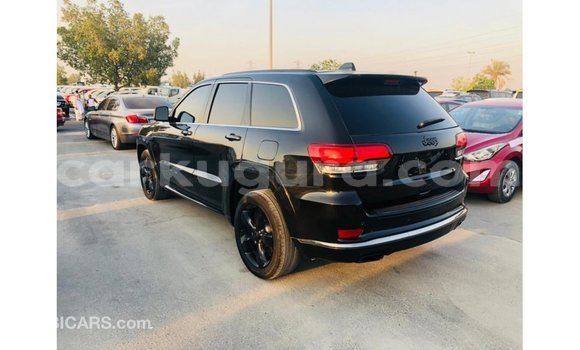 Acheter Import Voiture Jeep Grand Cherokee Noir à Import - Dubai, Bujumbura Acheter Import Voiture Jeep Grand Cherokee Noir à Import - Dubai, Bujumbura