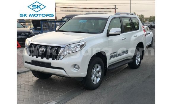 Acheter Import Voiture Toyota Prado Blanc à Import - Dubai, Bujumbura Acheter Import Voiture Toyota Prado Blanc à Import - Dubai, Bujumbura
