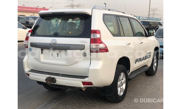 Acheter Import Voiture Toyota Prado Blanc à Import - Dubai, Bujumbura Acheter Import Voiture Toyota Prado Blanc à Import - Dubai, Bujumbura