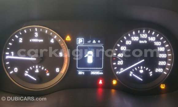 Acheter Import Voiture Hyundai Tucson Blanc à Import - Dubai, Bujumbura Acheter Import Voiture Hyundai Tucson Blanc à Import - Dubai, Bujumbura