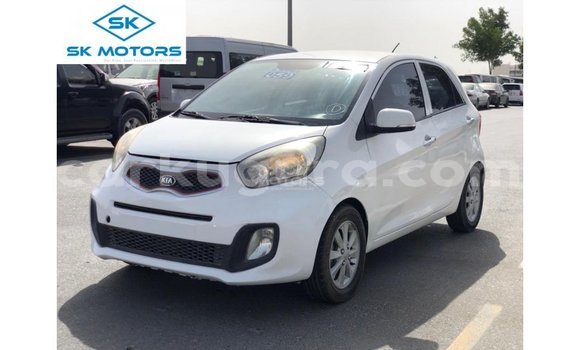 Nunua Imported Kia Picanto Nyeupe Gari ndani ya Import - Dubai nchini Bujumbura