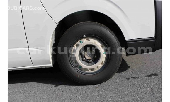 Nunua Imported Toyota Hiace Nyeupe Gari ndani ya Import - Dubai nchini Bujumbura Nunua Imported Toyota Hiace Nyeupe Gari ndani ya Import - Dubai nchini Bujumbura
