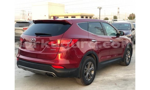 Acheter Import Voiture Hyundai Santa Fe Rouge à Import - Dubai, Bujumbura Acheter Import Voiture Hyundai Santa Fe Rouge à Import - Dubai, Bujumbura