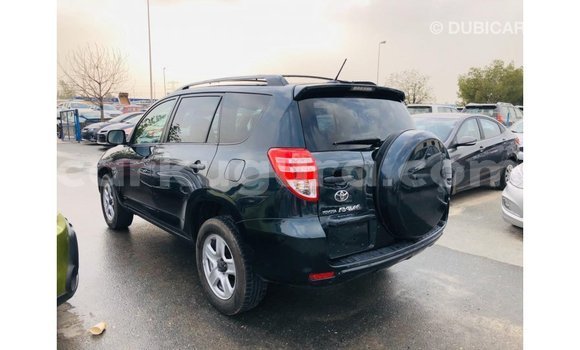 Nunua Imported Toyota 4Runner Nyeusi Gari ndani ya Import - Dubai nchini Bujumbura Nunua Imported Toyota 4Runner Nyeusi Gari ndani ya Import - Dubai nchini Bujumbura