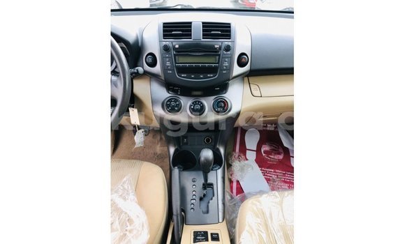 Nunua Imported Toyota 4Runner Nyeusi Gari ndani ya Import - Dubai nchini Bujumbura Nunua Imported Toyota 4Runner Nyeusi Gari ndani ya Import - Dubai nchini Bujumbura