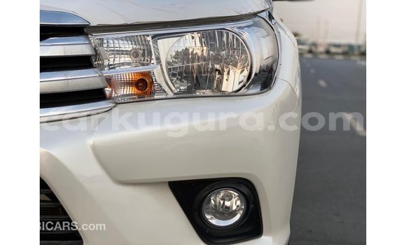 Buy Import Toyota Hilux White Car in Import - Dubai in Bujumbura Buy Import Toyota Hilux White Car in Import - Dubai in Bujumbura